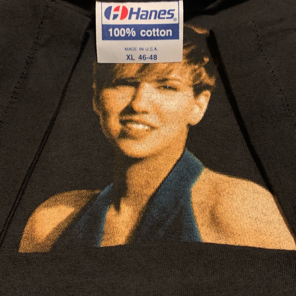 Vintage ‘91 Debbie Gibson One Step Ahead Tour Tee - Picture 6 of 10